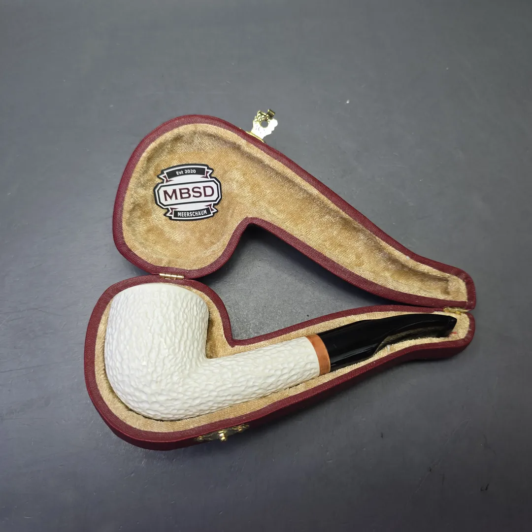 MBSD Meerschaum Deluxe Partially Rusticated Rhodesian with Briar-Mortise (New) - Image 2
