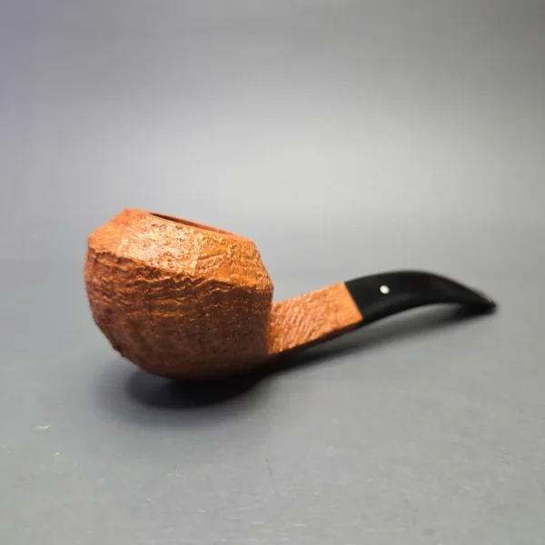 Dunhill 2005 Tanshell 4108 Sandblasted Bent Bulldog (Unsmoked Estate) - Image 3