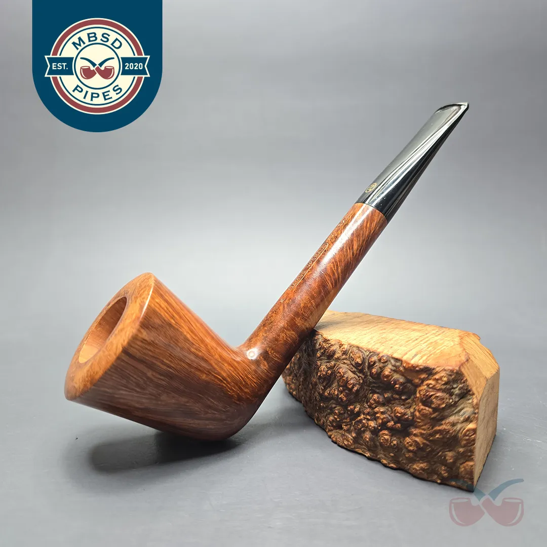 James Upshall E Grade EXL Smooth Canadian Dublin (Unsmoked Estate)