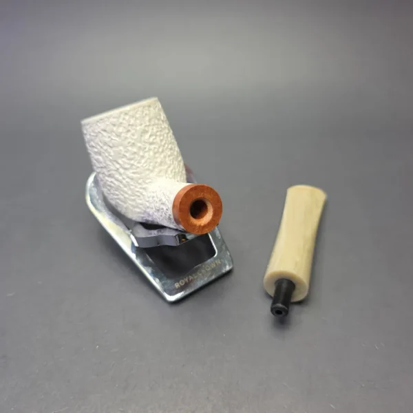 MBSD Meerschaum Deluxe Rusticated Billiard with Briar-Mortise (New) - Image 11