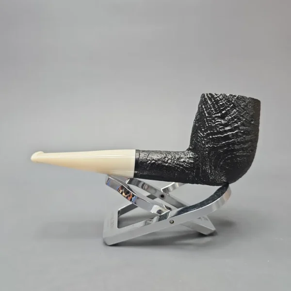 BriarWorks Classic C22 Black Sandblasted Billiard (Estate) - Image 4