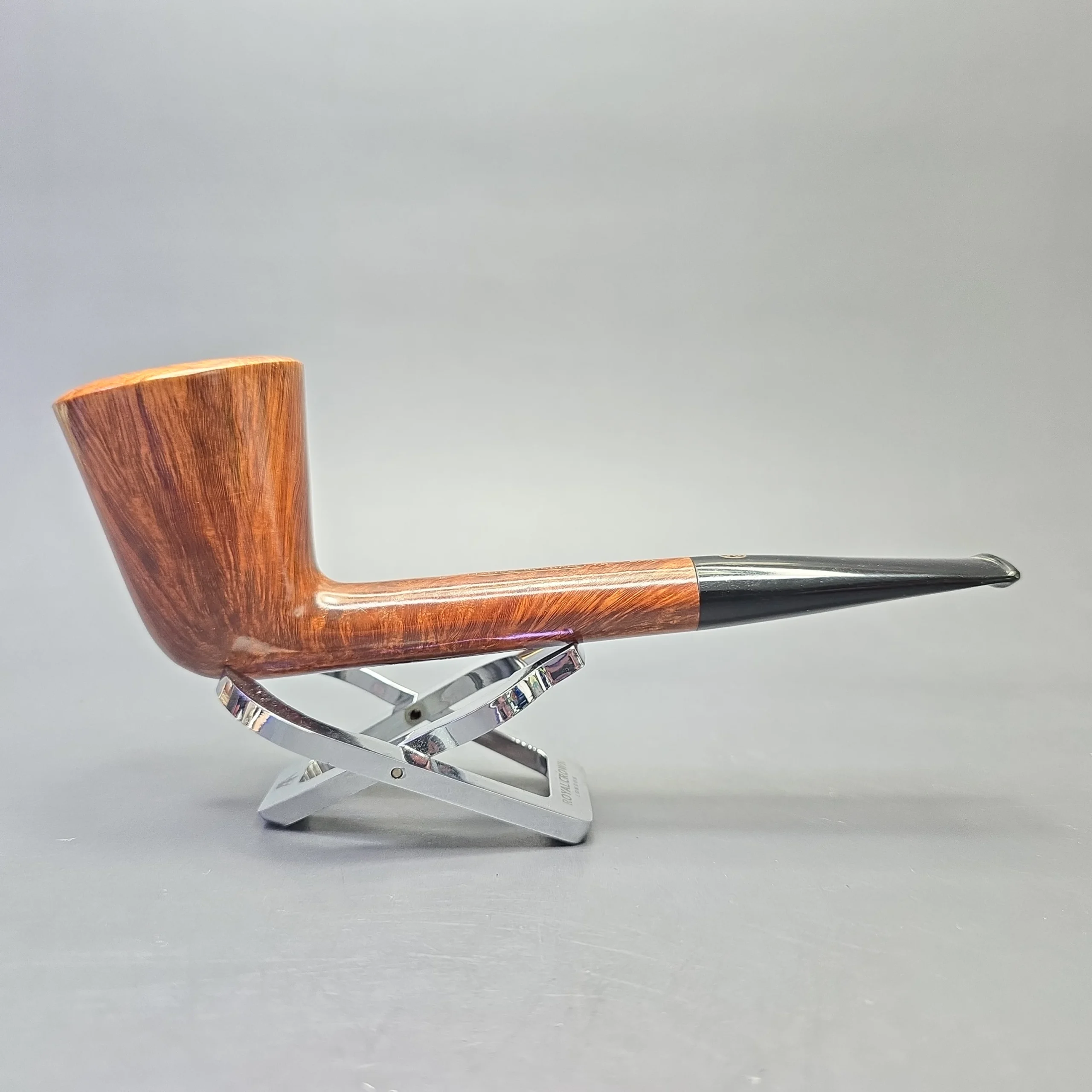 James Upshall E Grade EXL Smooth Canadian Dublin (Unsmoked Estate) - Image 2