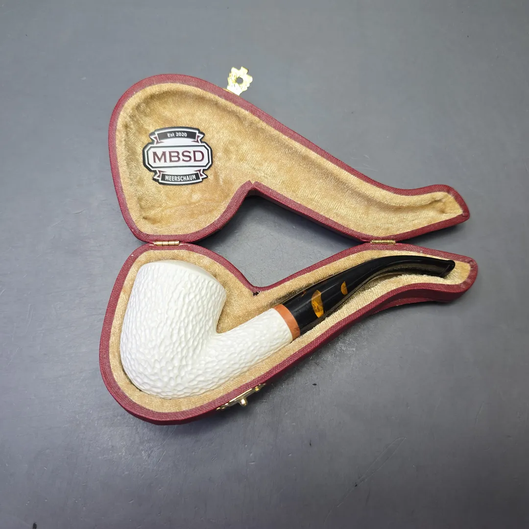 MBSD Meerschaum Deluxe Compact Rusticated Rhodesian with Briar-Mortise (New) - Image 2