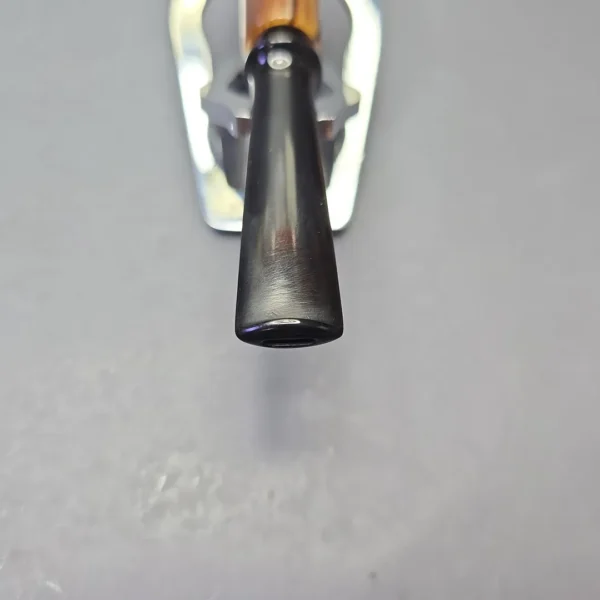 Sean Reum Pipes "Eggshell" Sandblasted Devil Anse with Horn (Estate) - Image 5
