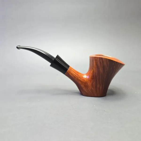 Prominence (Preben Holm) Straight Grain Natural Smooth Freehand Sitter with Vulcanite Mount (Unsmoked Estate) - Image 4
