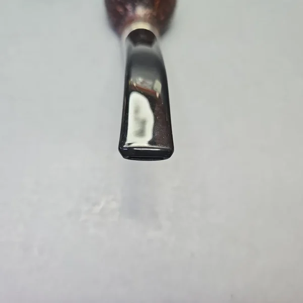 Peterson Donegal Rocky B11 Rusticated Brandy Sitter with Silver (Estate) - Image 5