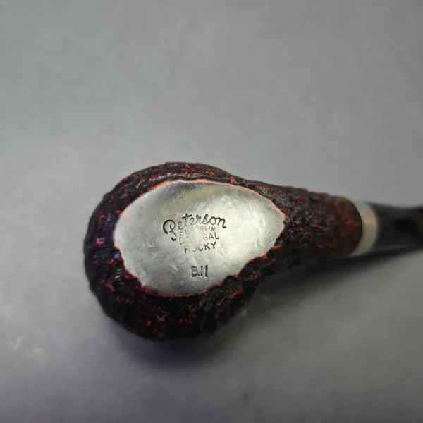 Peterson Donegal Rocky B11 Rusticated Brandy Sitter with Silver (Estate) - Image 10