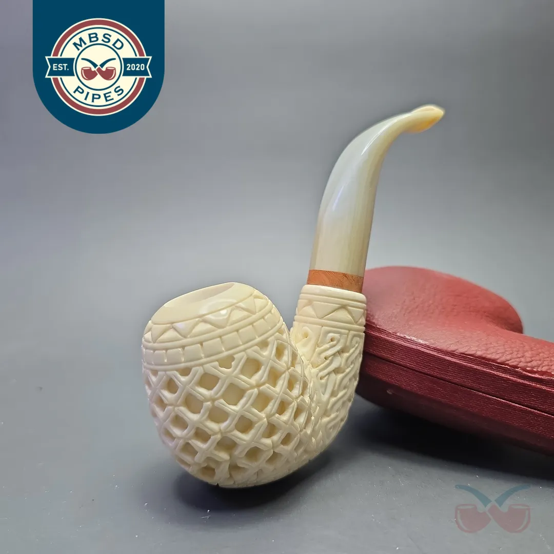 MBSD Meerschaum Deluxe Lattice Carved Egg with Briar-Mortise (New)