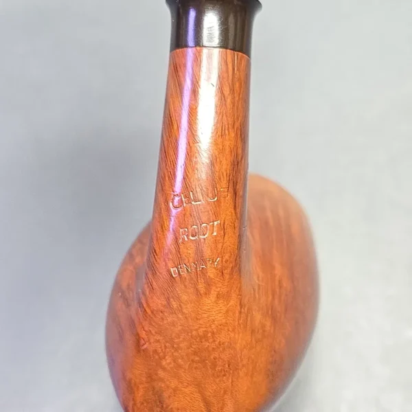 Celius Root Bishop Smooth Stack Pickaxe (Estate) - Image 9