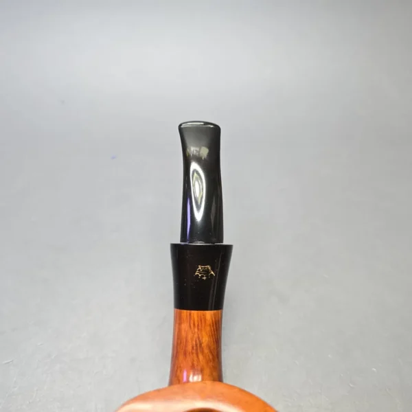 Prominence (Preben Holm) Straight Grain Natural Smooth Freehand Sitter with Vulcanite Mount (Unsmoked Estate) - Image 7