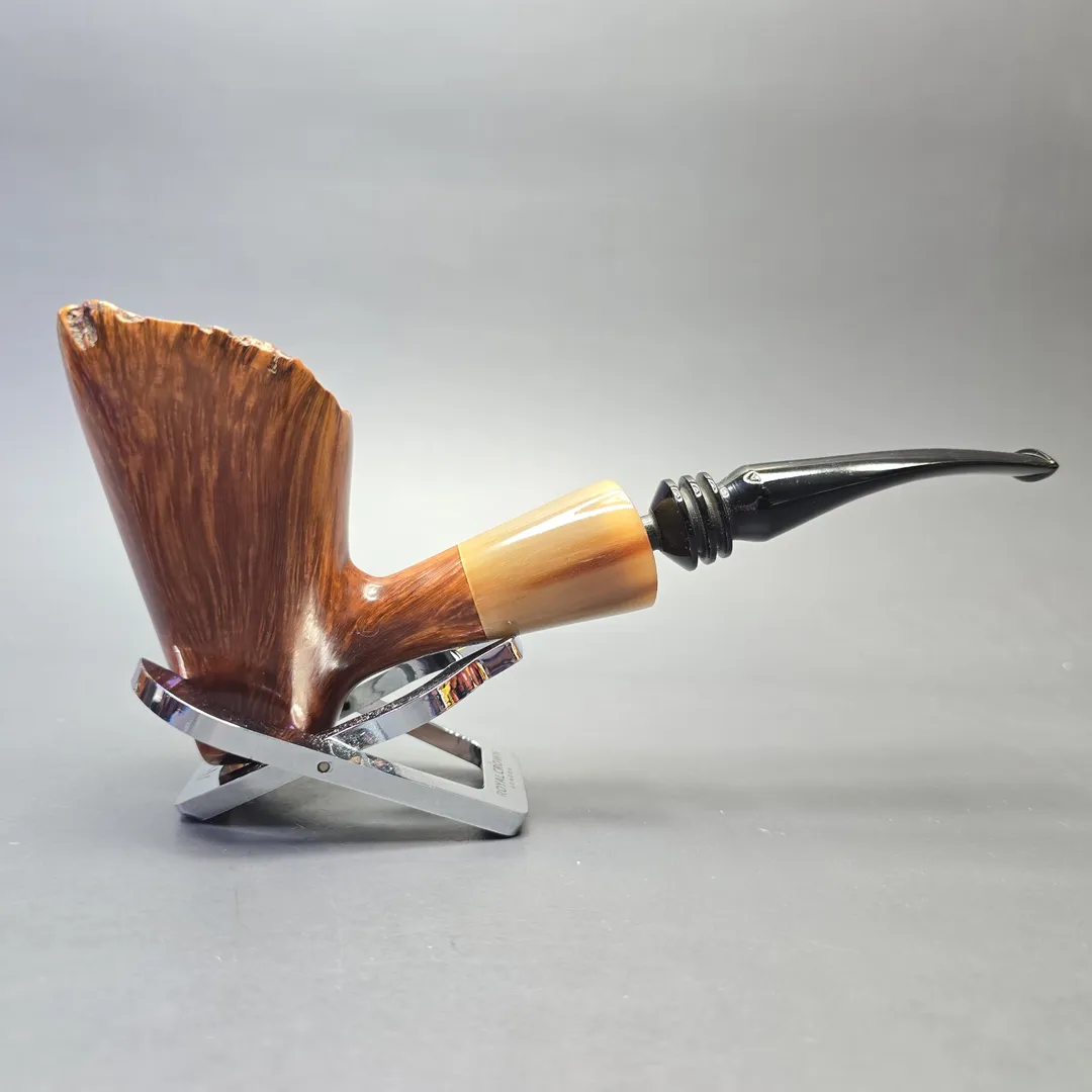 Preben Holm Hand Cut Magnum Smooth Freehand with Horn (Unsmoked Estate) - Image 2