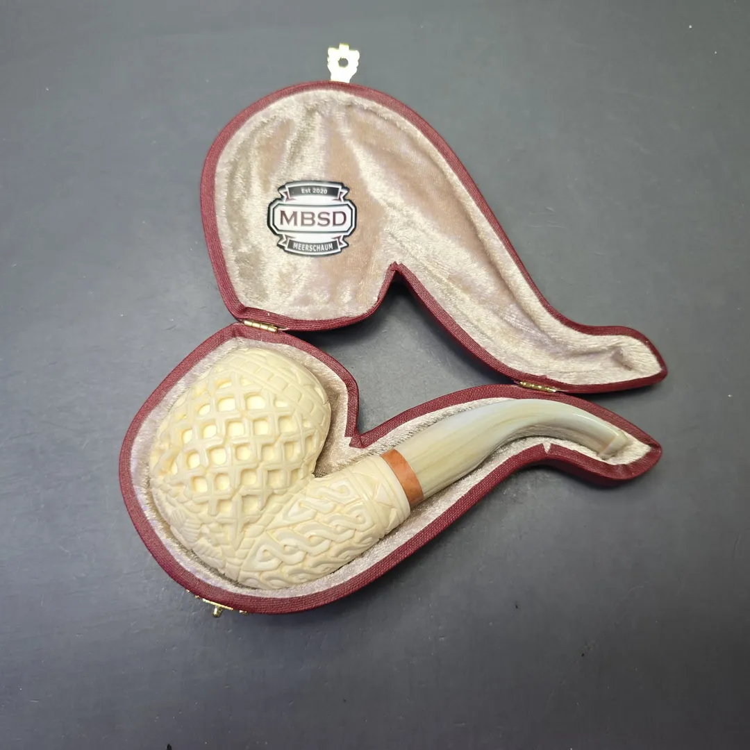 MBSD Meerschaum Deluxe Lattice Carved Egg with Briar-Mortise (New) - Image 2