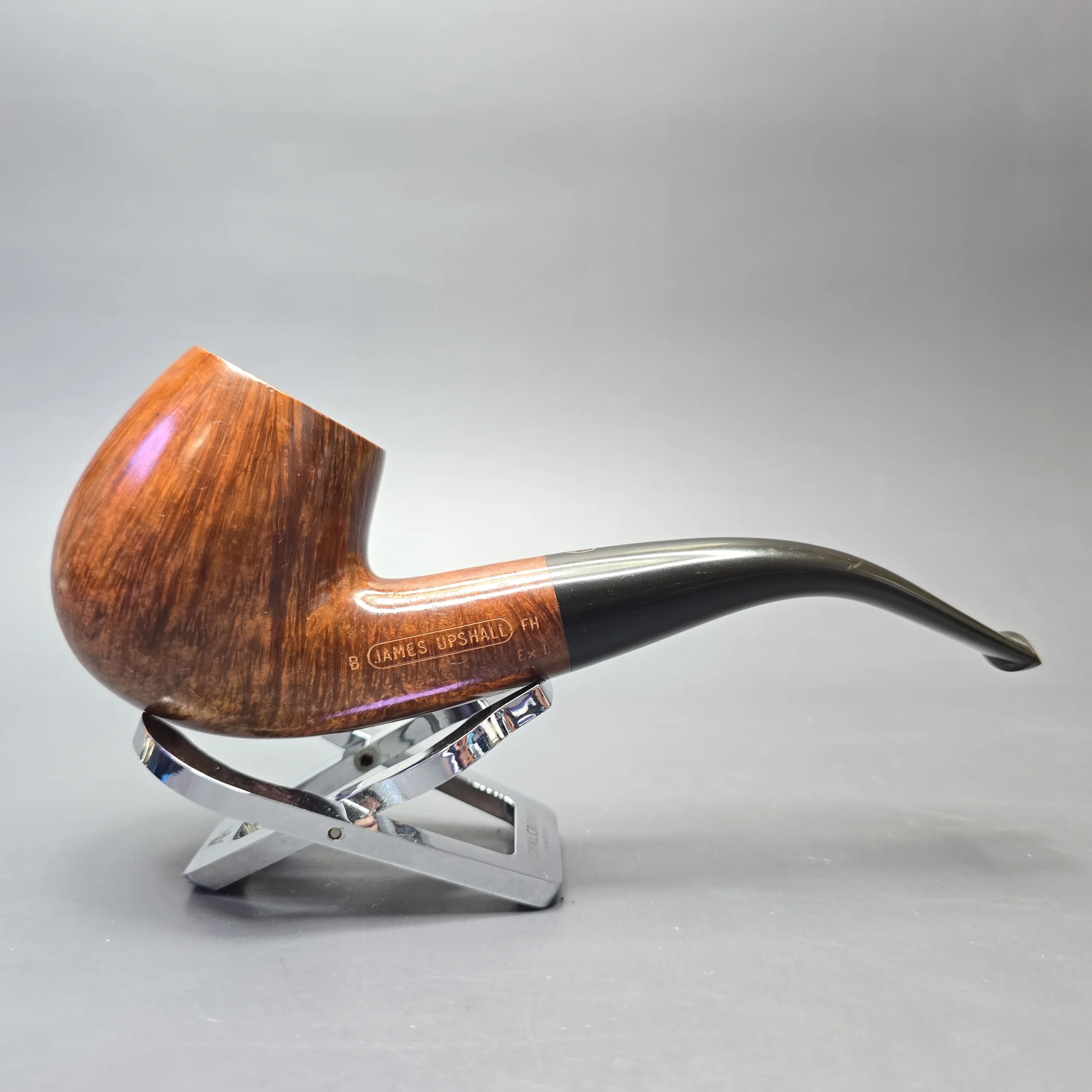 James Upshall B Grade Ex.L Smooth "Full Bent" Billiard (Unsmoked Estate) - Image 2