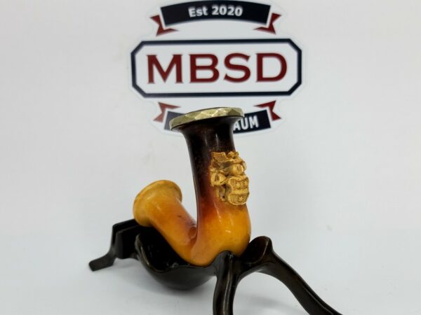 Small Antique Meerschaum Meerschaum Pipe, W/ Family Crest Carving, No Stem [SOLD OUT] - Image 4