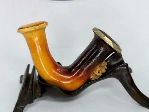 Small Antique Meerschaum Meerschaum Pipe, W/ Family Crest Carving, No Stem [SOLD OUT] - Image 10