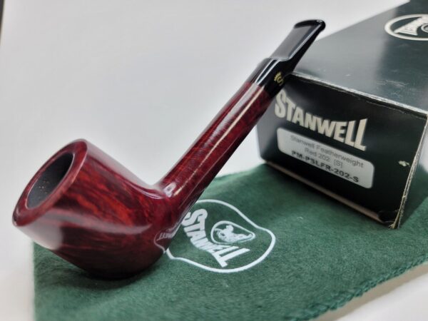 Stanwell 202 Featherweight Lovat Estate Briar Tobacco Pipe, Fully Restored [SOLD OUT] - Image 3